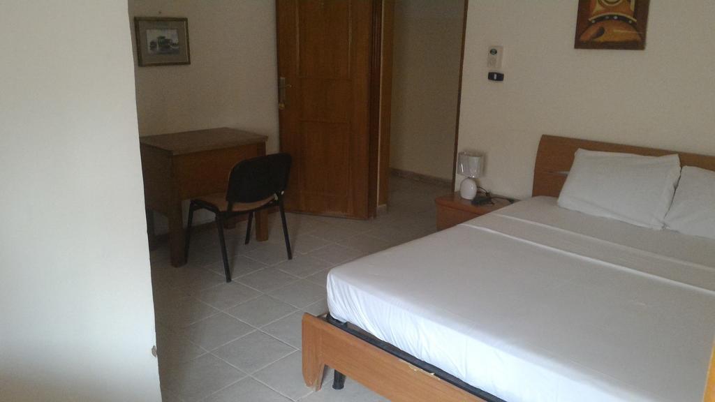 Residence Diane Ouagadougou Esterno foto