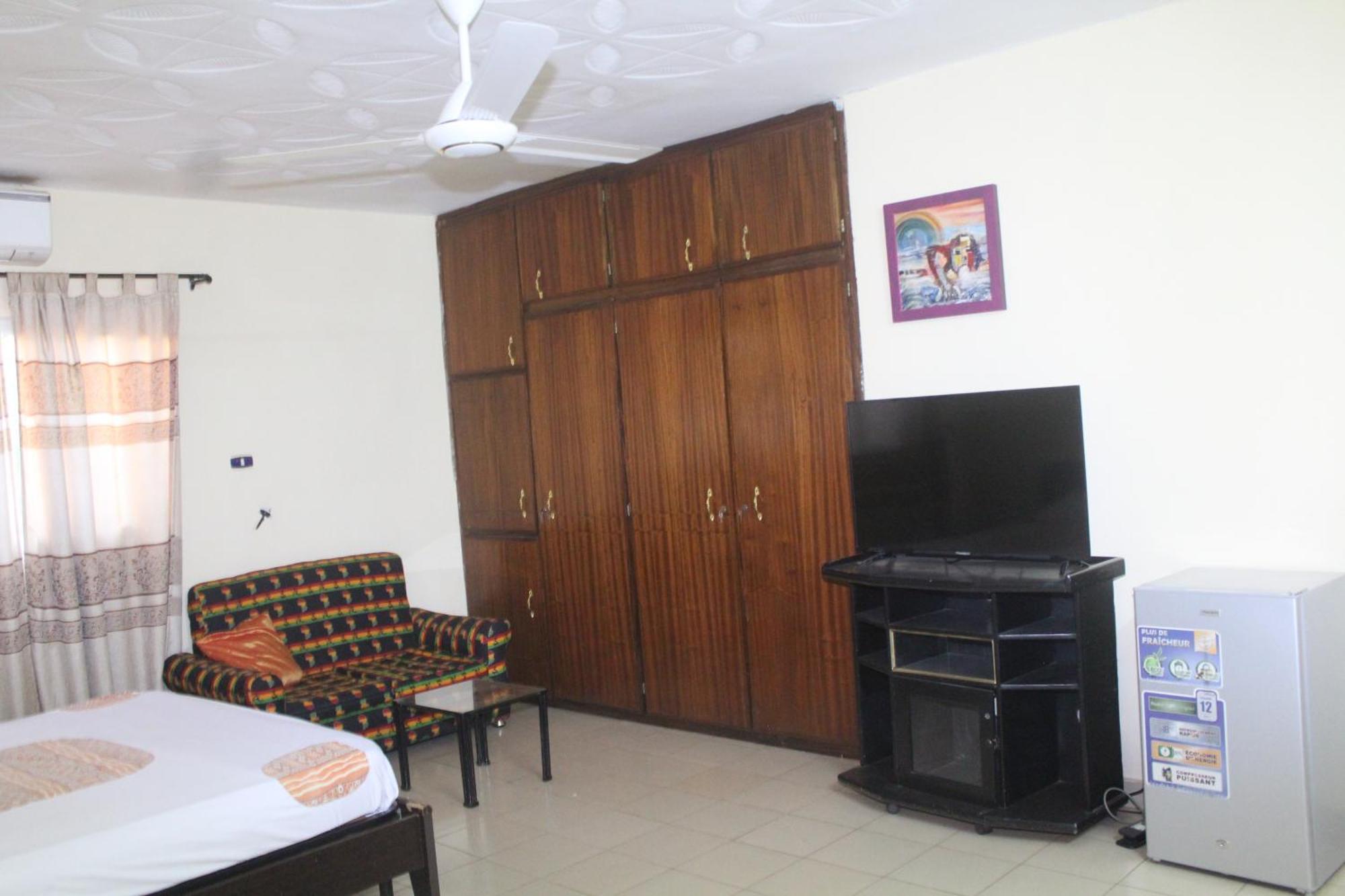 Residence Diane Ouagadougou Esterno foto